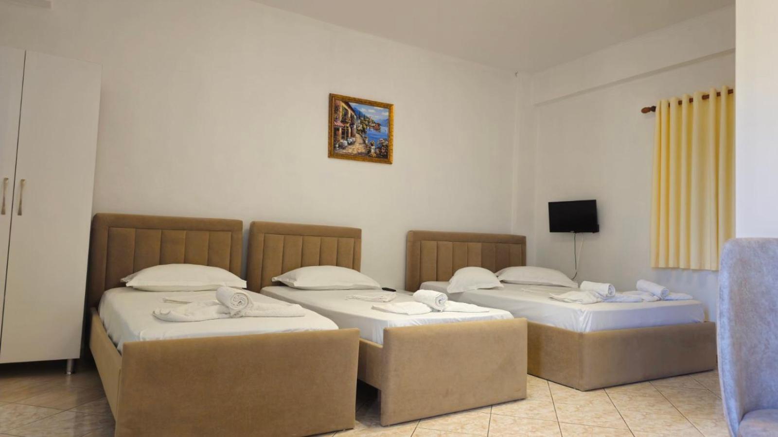Hotel Arileo Himarë Habitación foto